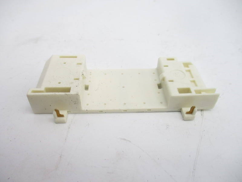 TELEMECANIQUE LAD4RCU 110-250VAC NSNP