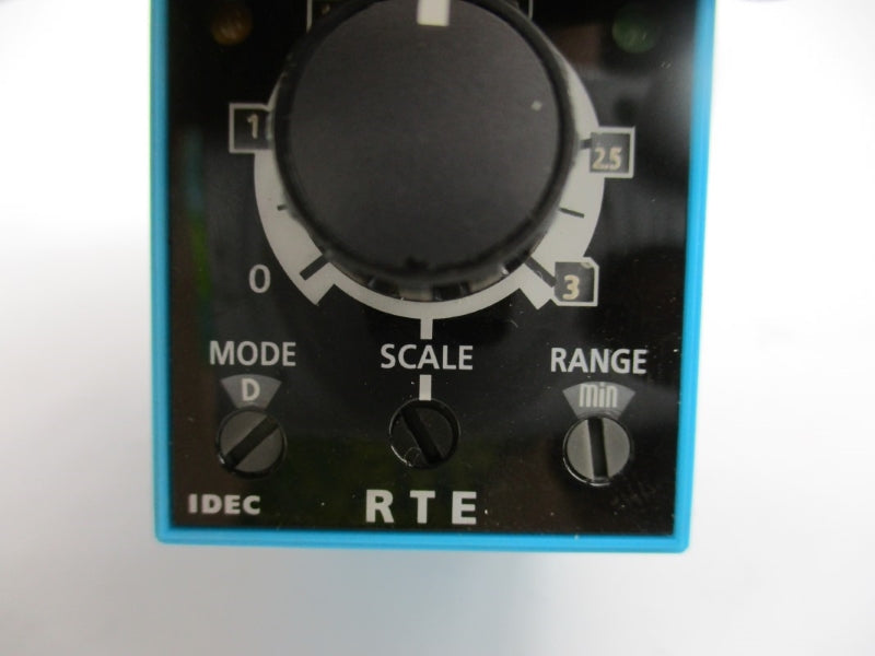 IDEC RTE-P1AF20 100-240VAC 10A 0-3M NSMP