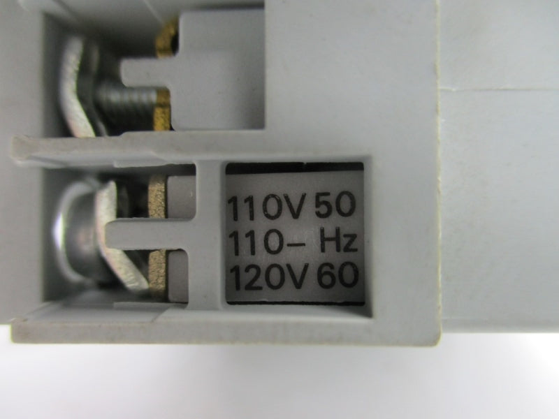 ALLEN BRADLEY 100-M05ND3 SER. A 110-120V NSNP