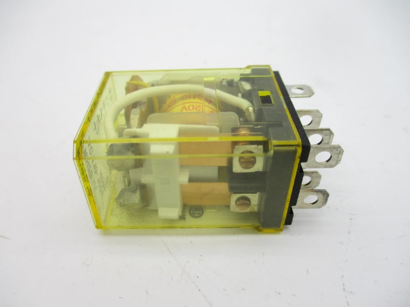 IDEC RH2B-UL 63107A 110-120VAC 7.5A NSNP