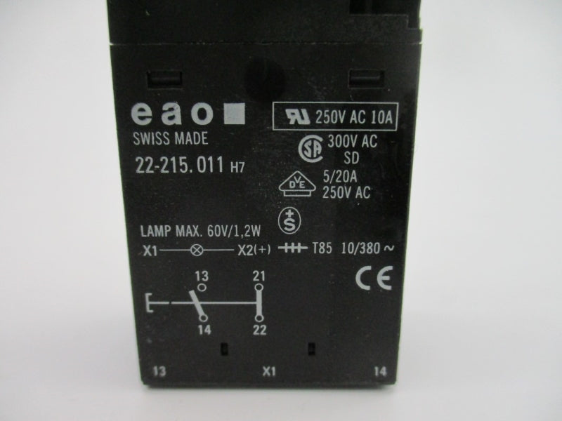 EAO 22-215.011 250VAC 10A (AS PICTURED) NSNP