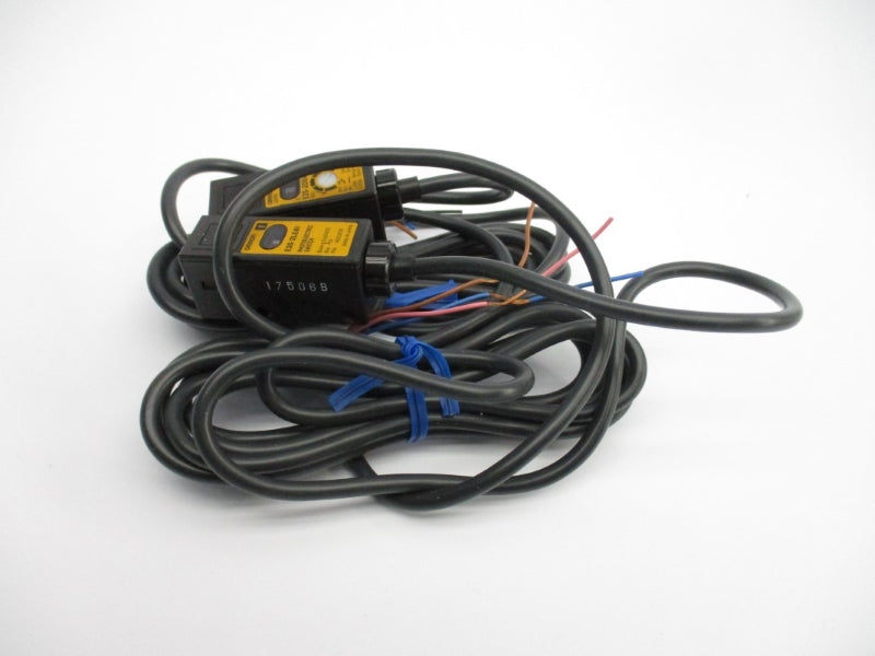 OMRON E3S-2E41 12-24VDC 2M NSMP