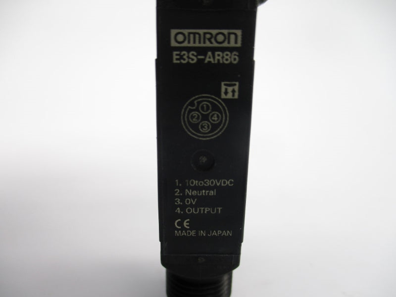 OMRON E3S-AR86 10-30VDC NSMP