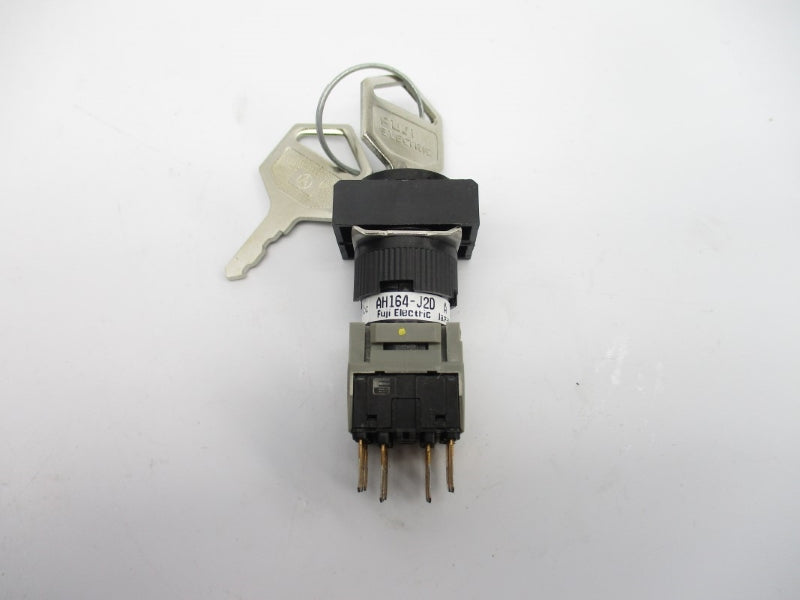 FUJI ELECTRIC AH164-J2D33A 250VAC 5A NSNP
