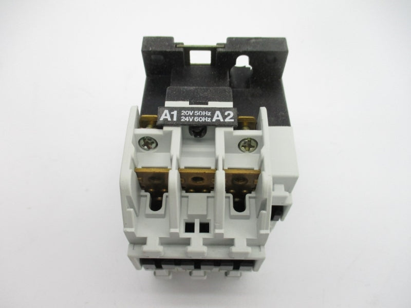 DANFOSS CI25 037H0051-14 20/24V 25A NSMP
