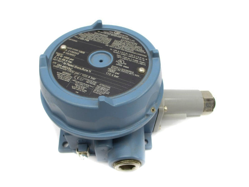 UNITED ELECTRIC J120-705 480VAC 15A 30-100PSI NSNP