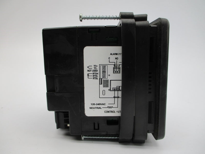 CHROMALOX 2110-R3000 120-240VAC NSMP