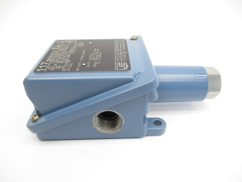 UNITED ELECTRIC H117-700 250VAC 11A 3-20PSI NSMP