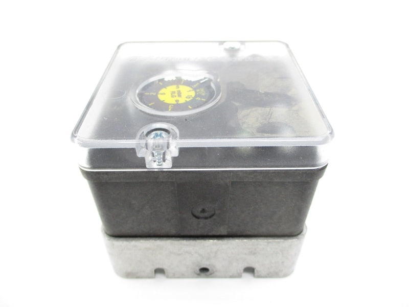 ANTUNES CONTROLS 8104116102 RLGP-G 125/250VAC 10A .5-4"WC NSNP