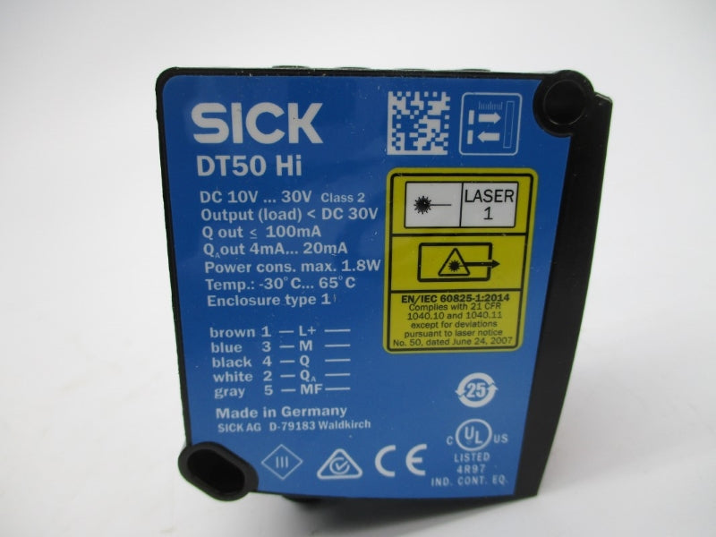 SICK DT50-P2123 1047399 10-30VDC NSMP