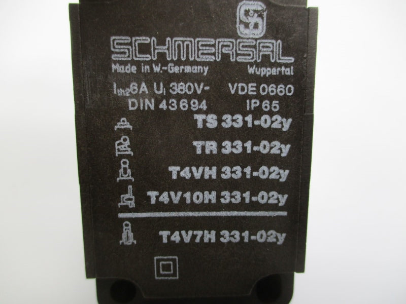 SCHMERSAL T4V7H331-02Y 380V 6A NSNP
