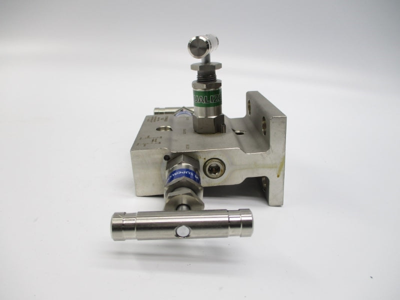 SUPERLOX SM3VF-F8N 4130/6000PSI 100/450'F NSNP