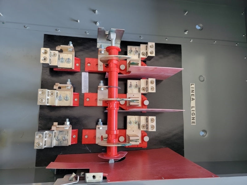 SQUARE D H327N SER. E04 240VAC 800A (AS PICTURED1) NSNP