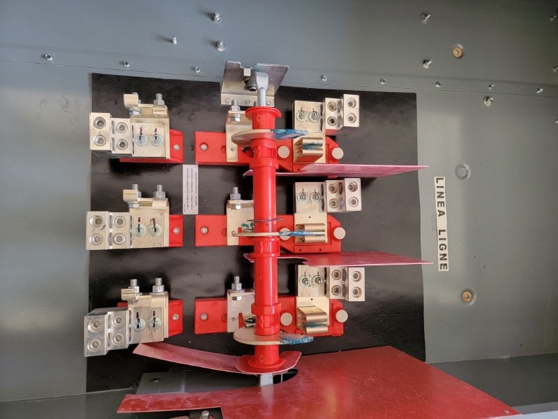SQUARE D H328NR SER. E04 240VAC 1200A (AS PICTURED1) NSNP