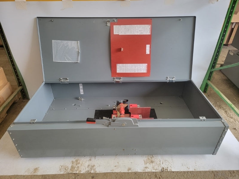 SQUARE D HU367 SER. E04 600VAC 800A (AS PICTURED) NSNP
