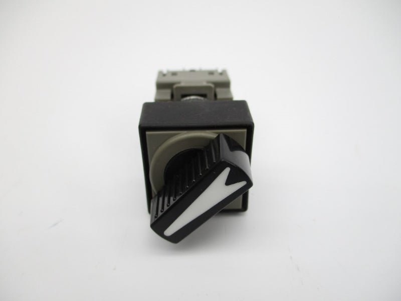 FUJI ELECTRIC AH165-2SP2 250VAC 5A NSNP