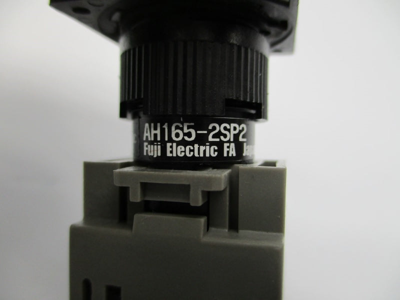 FUJI ELECTRIC AH165-2SP2 250VAC 5A NSNP