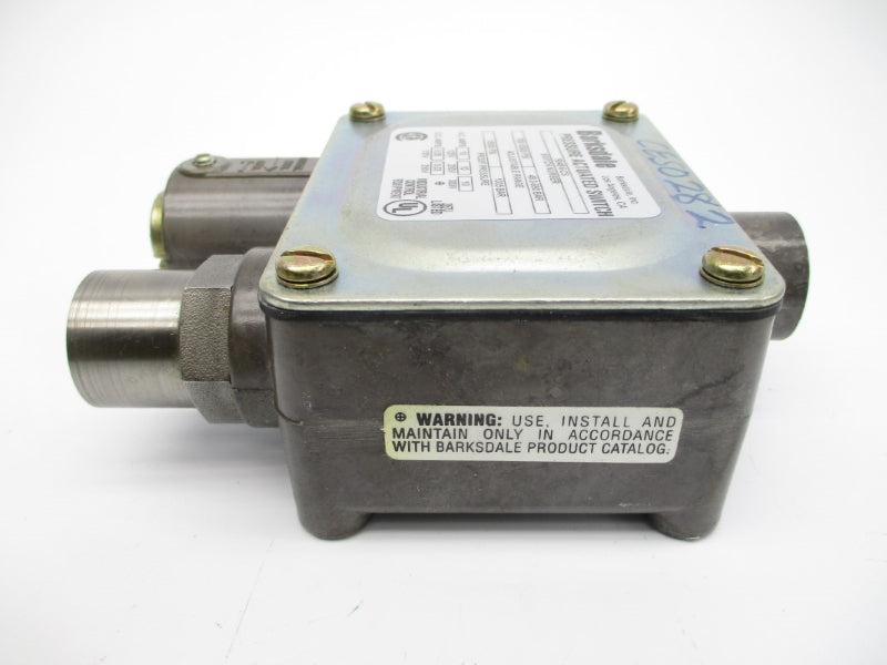 BARKSDALE 9048-6-CS 300VAC 10A 15000PSI NSNP
