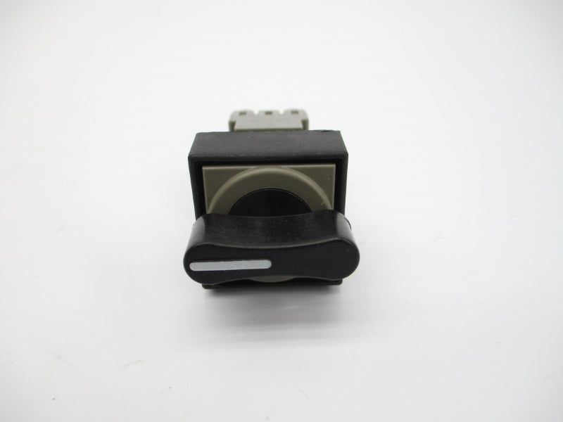FUJI ELECTRIC AH165-2YP3B22 250VAC 5A NSMP