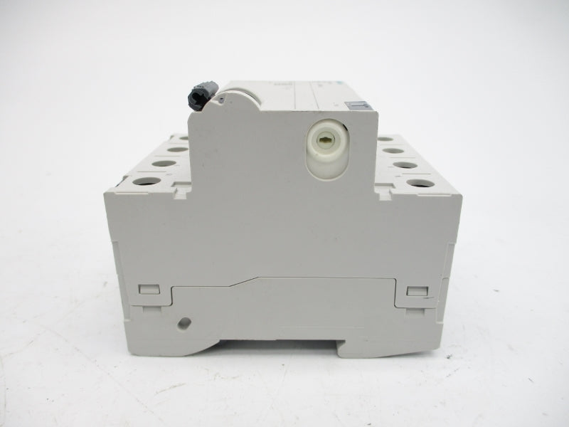 SIEMENS 5SV3644-6 400V 40A NSNP
