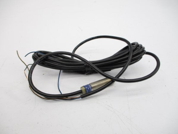 TELEMECANIQUE XS1N08PA340 12-24VDC NSMP