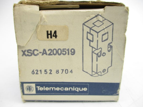 TELEMECANIQUE XSC-A200519 H4 24-240V NSMP