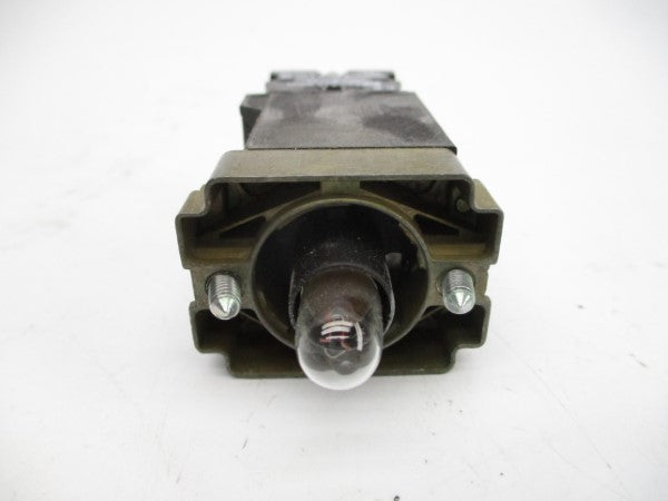 TELEMECANIQUE ZB2BW031 110-120V NSMP