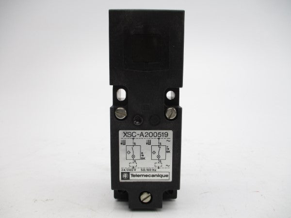 TELEMECANIQUE XSC-A200519H7 24-240VAC 0.5A NSNP