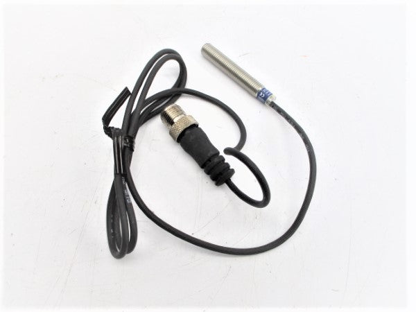 TELEMECANIQUE XS1M08DA210LD 12-48V NSNP