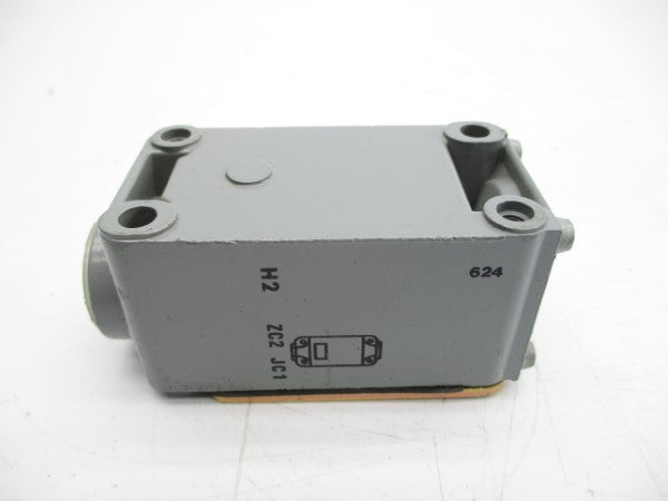 TELEMECANIQUE XM2-JM 500V 10A NSNP