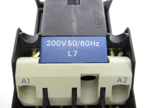 TELEMECANIQUE CA2DN40L7 200V NSMP