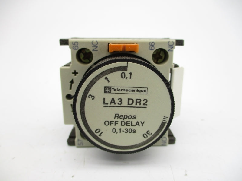TELEMECANIQUE LA3DR2 690V 10A 0.1-30S NSMP