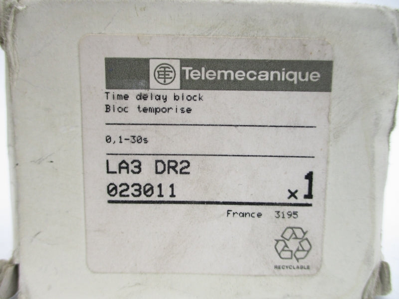 TELEMECANIQUE LA3DR2 690V 10A 0.1-30S NSMP