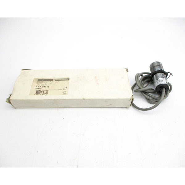 TELEMECANIQUE XSAV02151 110-120VAC NSMP