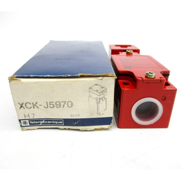 TELEMECANIQUE XCK-J5970H7 380V 10A NSMP