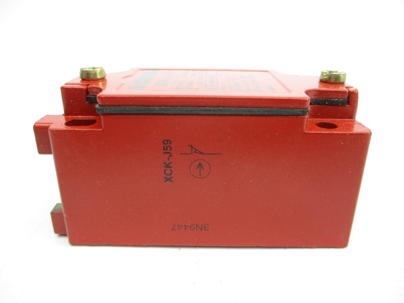 TELEMECANIQUE XCK-J5970H7 240VAC 3A NSMP