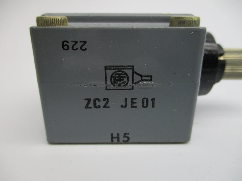 TELEMECANIQUE ZC2JE01H5 NSNP