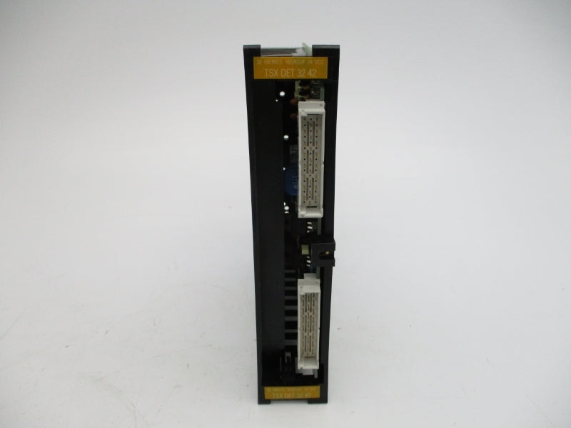 SCHNEIDER AUTOMATION TSXDET3242 24VDC NSMP