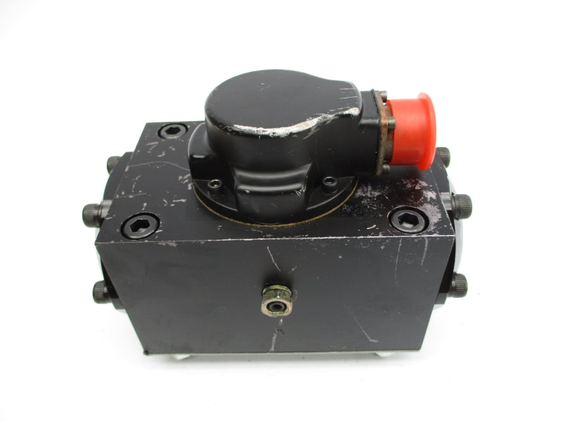 VICKERS SM4-40(40)151-80/40-10 1000PSI (AS PICTURED) NSMP