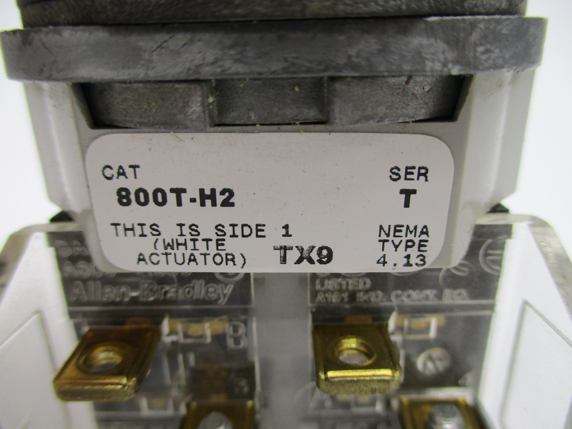 ALLEN BRADLEY 800T-H2 SER. T NSNP