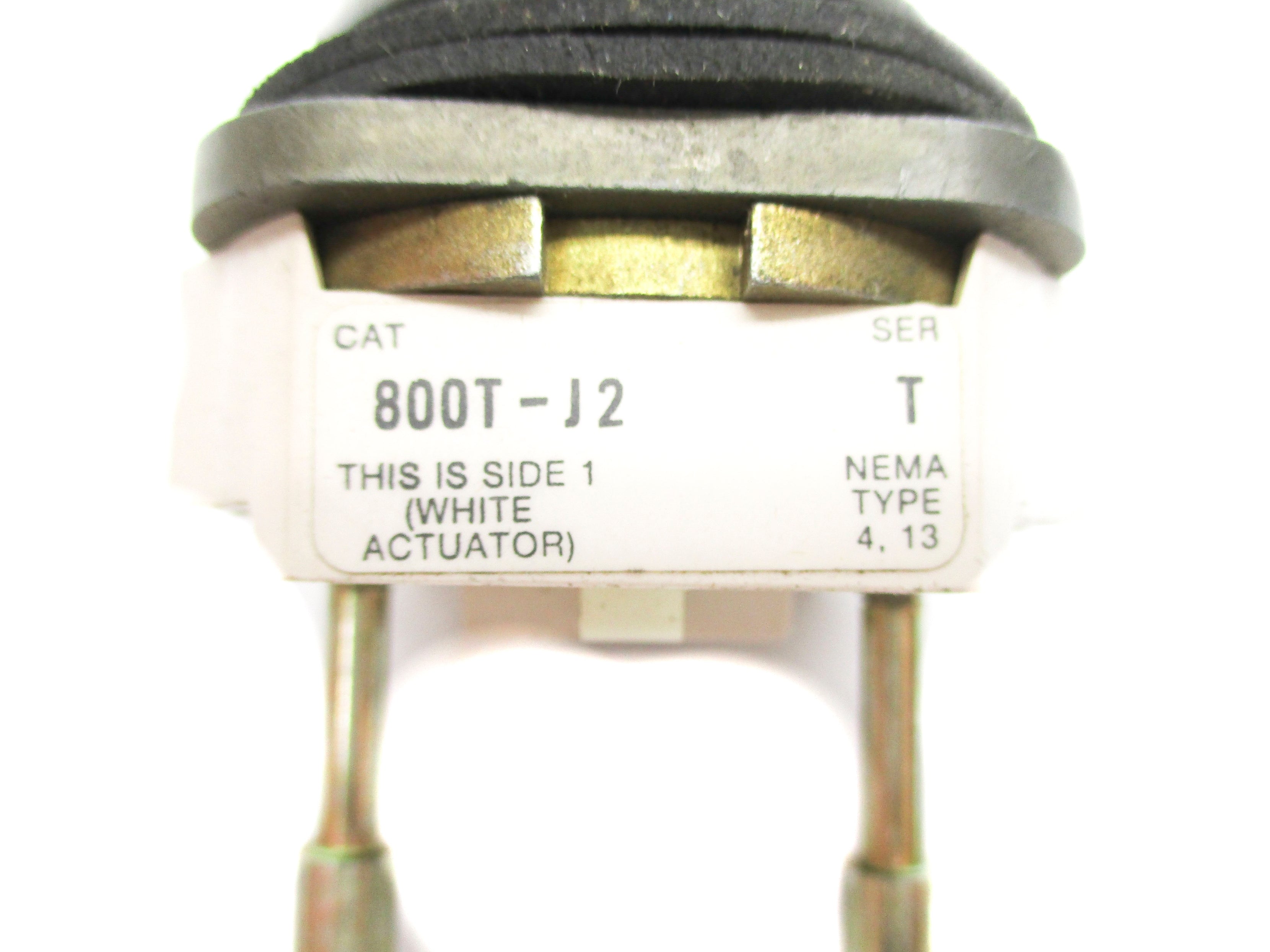 ALLEN BRADLEY 800T-J2 SER. T NSNP