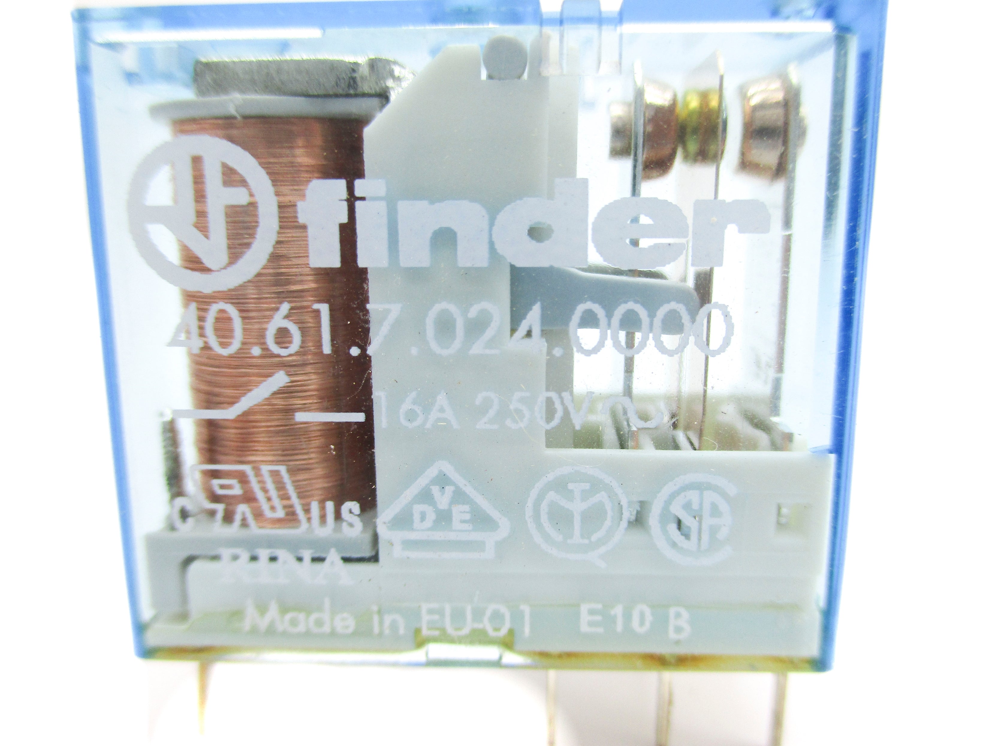 FINDER 40.61.7.024.0000 250V 16A NSNP