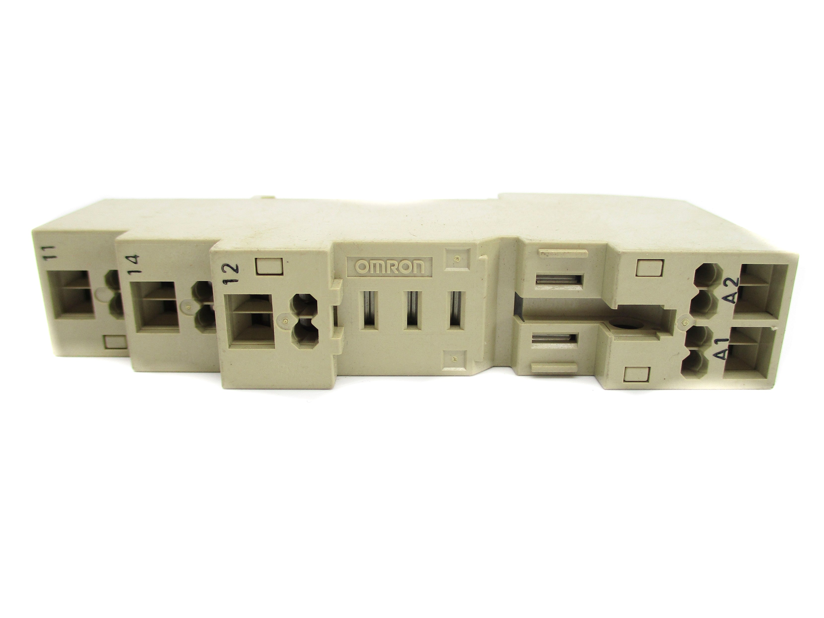 OMRON P2RF-05-S 250VAC 10A NSNP