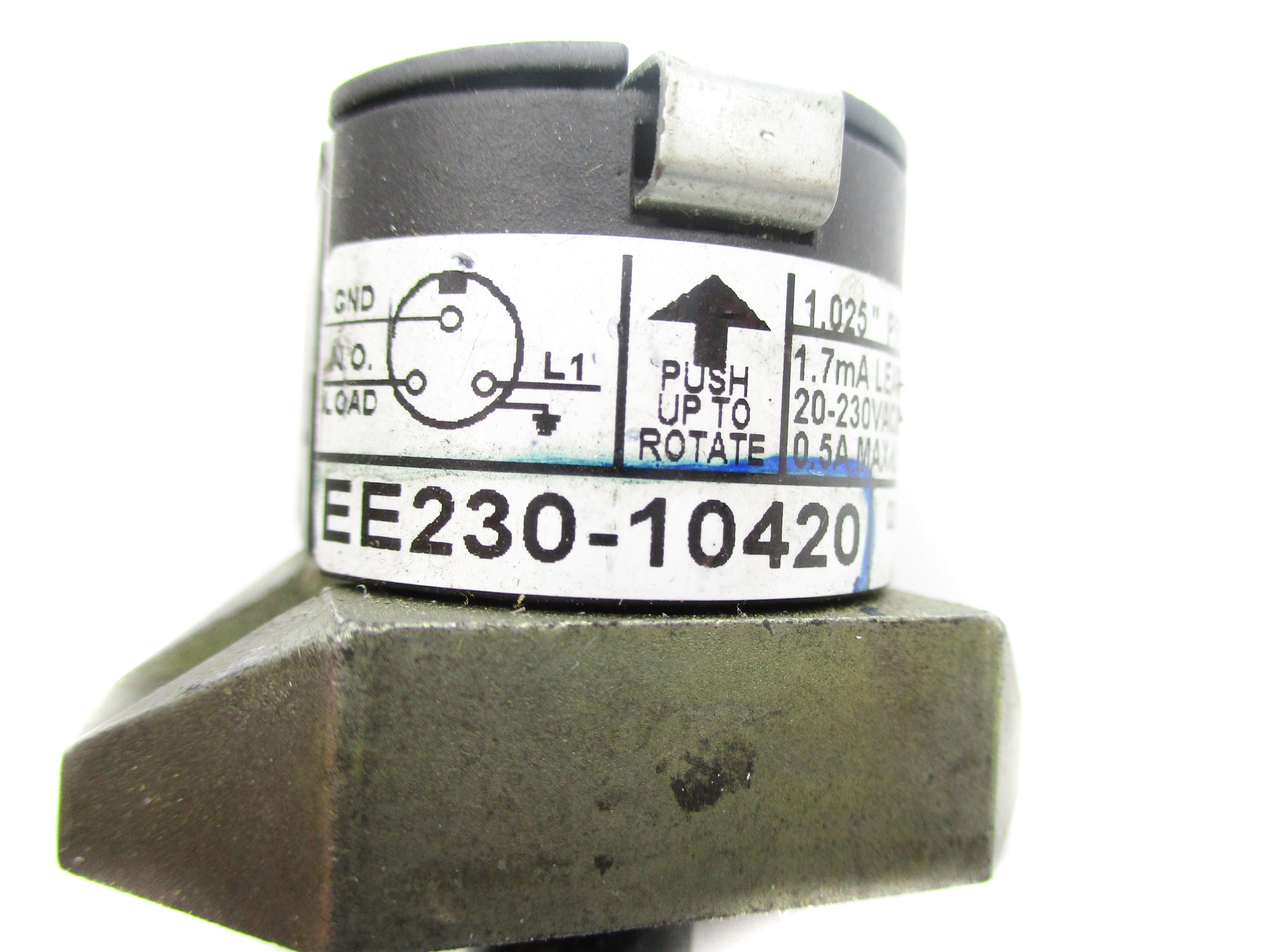 NAMCO EE230-10420 20-230VAC/DC 0.5A 3000PSI 1.025" NSNP