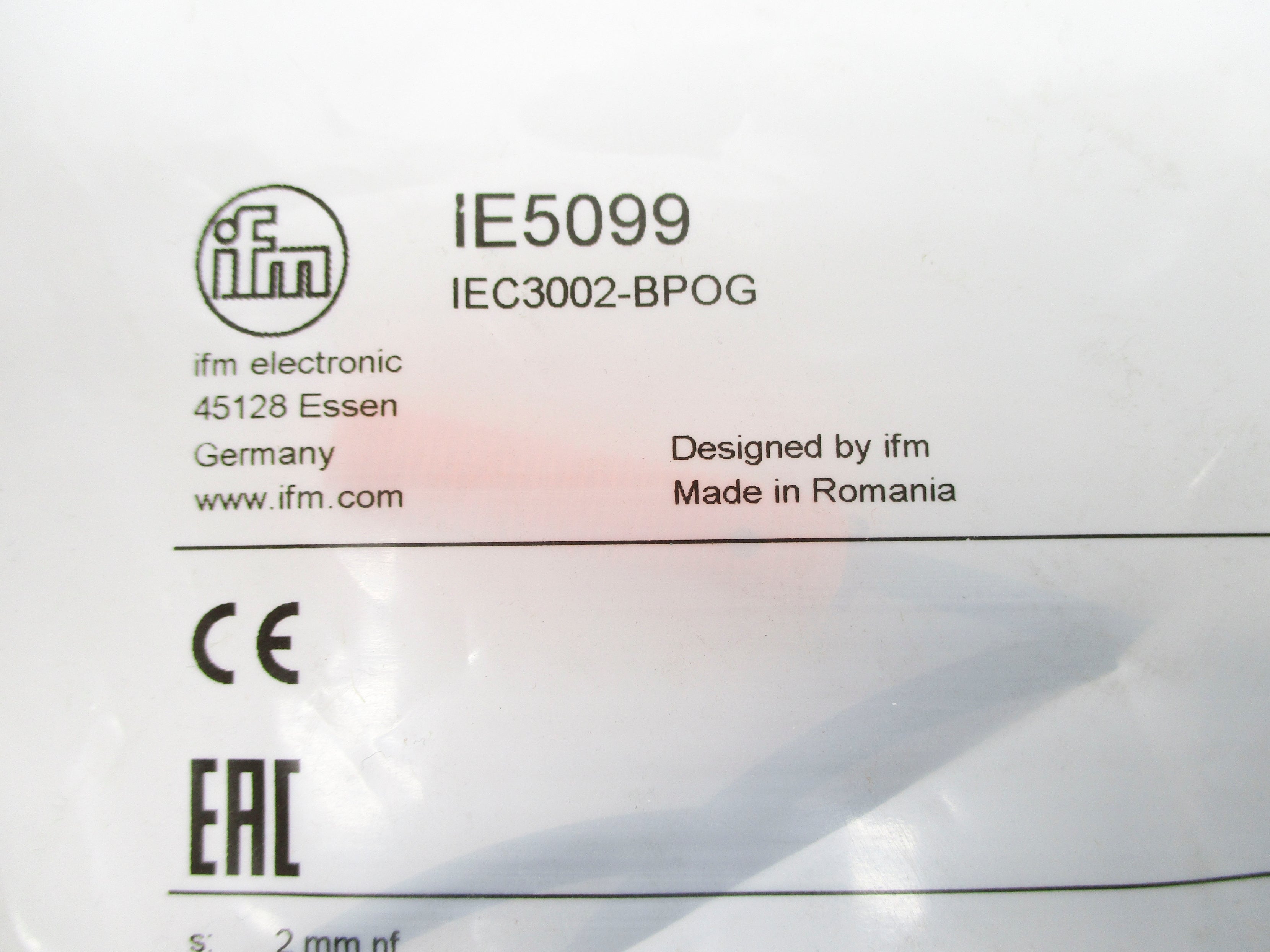IFM EFECTOR IEC3002-BPOG IE5099 10-36VDC NSMP
