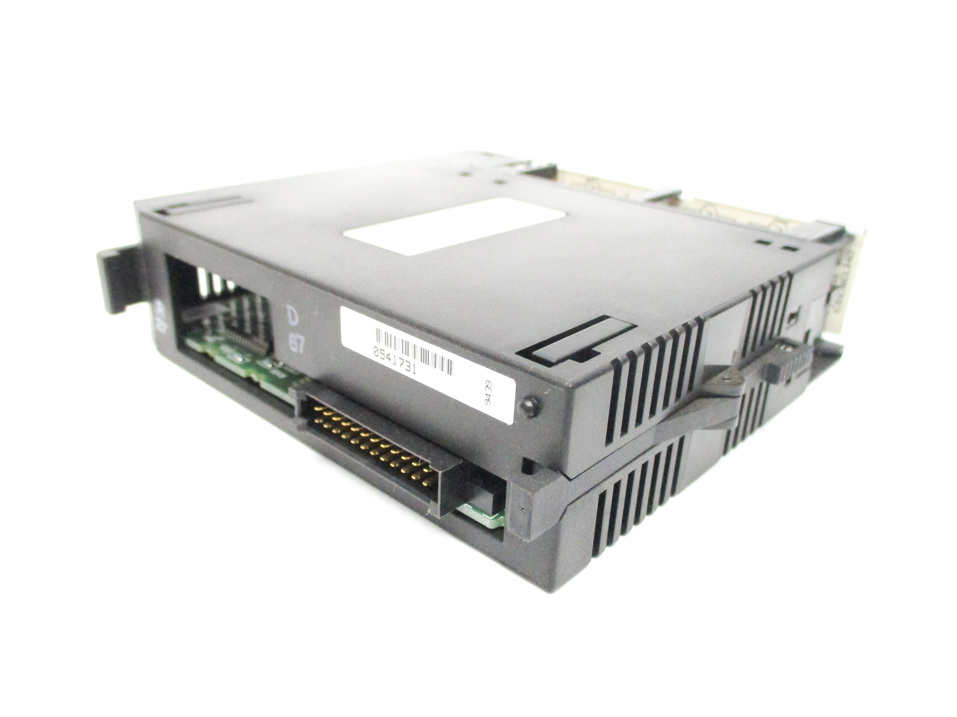 GE FANUC IC693MDL940C 24VDC 120/240VAC 2A NSMP