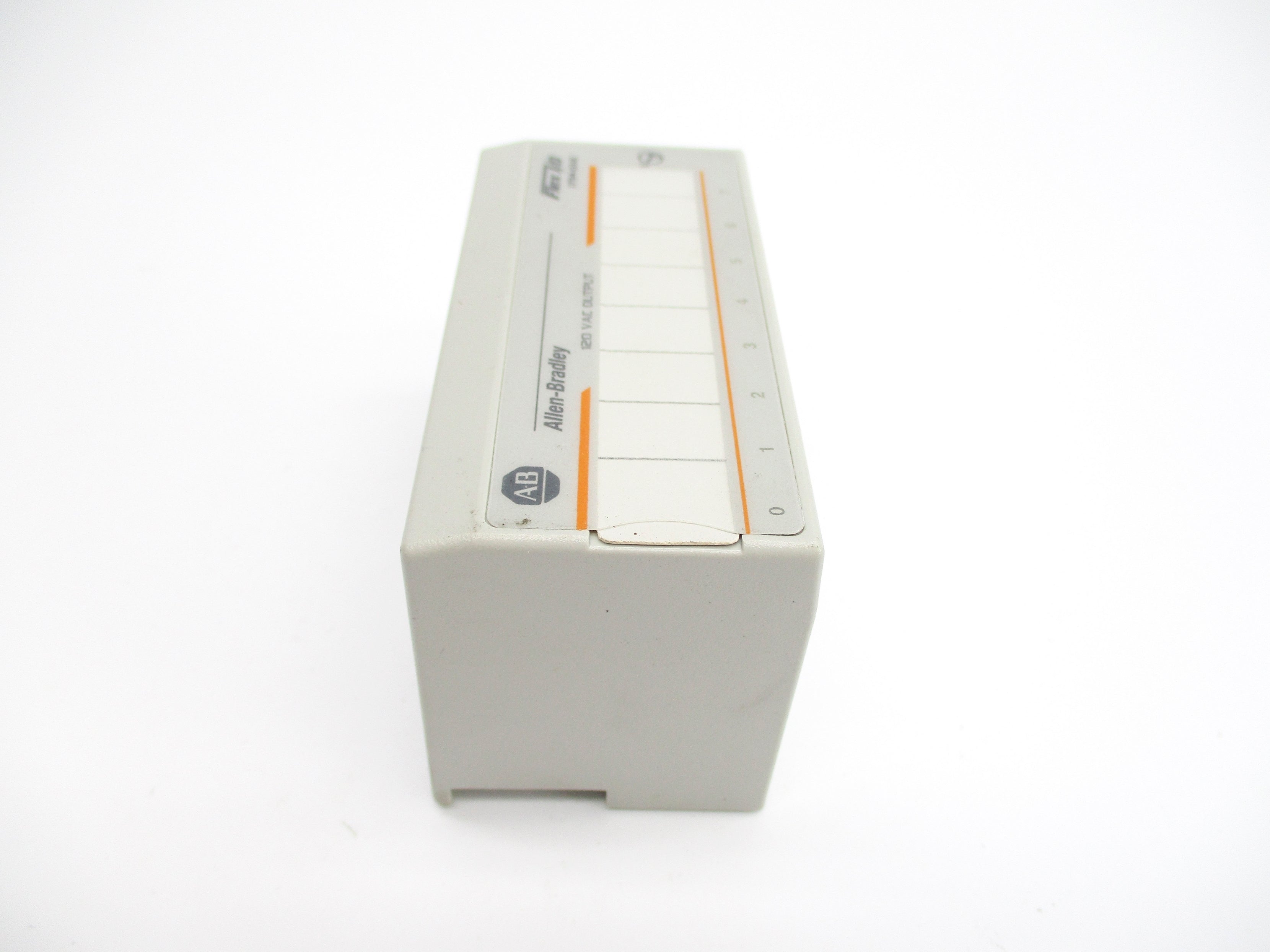 ALLEN BRADLEY 1794-OA8 SER. A REV. B01 120VAC NSNP
