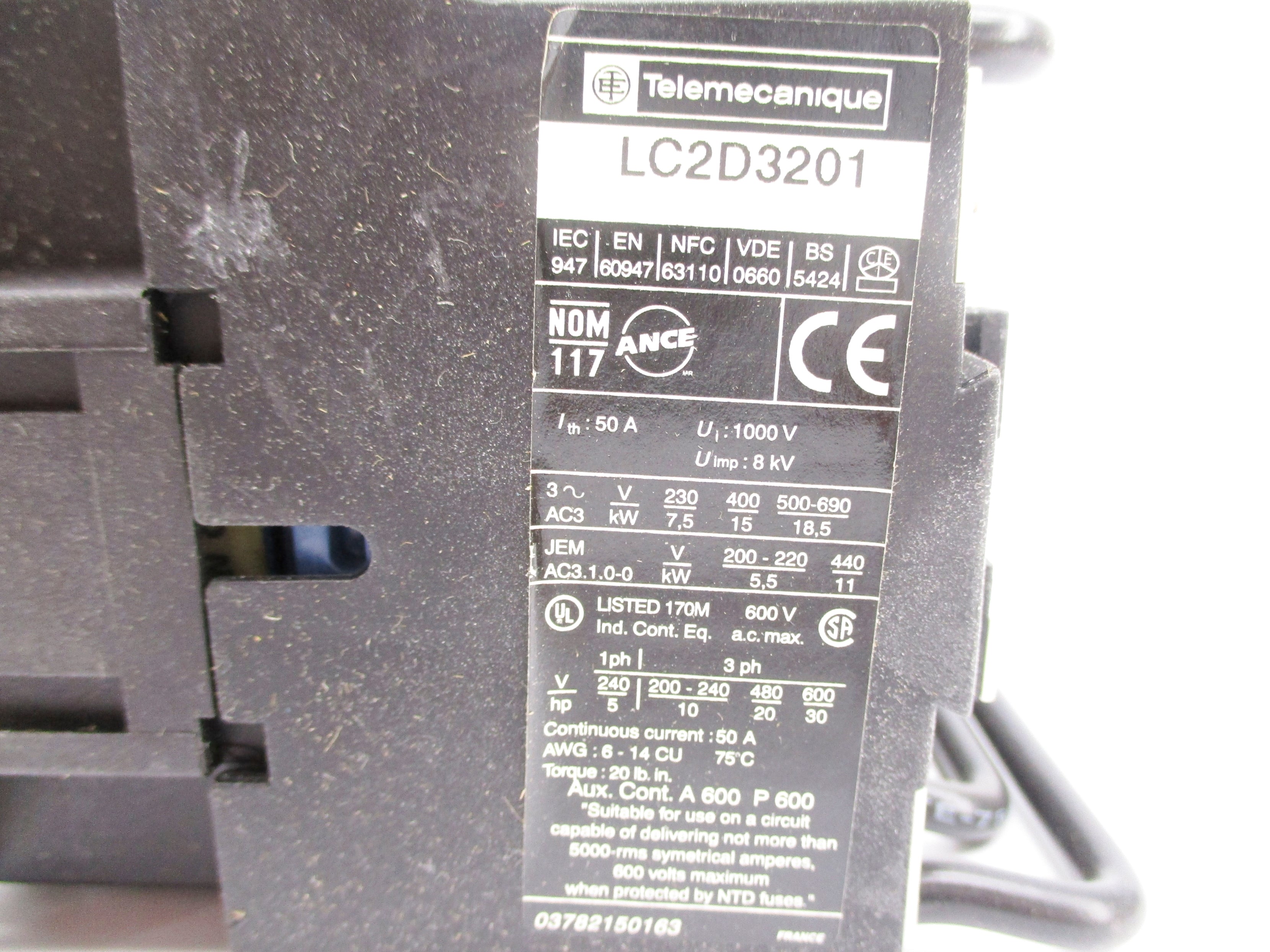 TELEMECANIQUE LC2D3201G6 120V NSNP