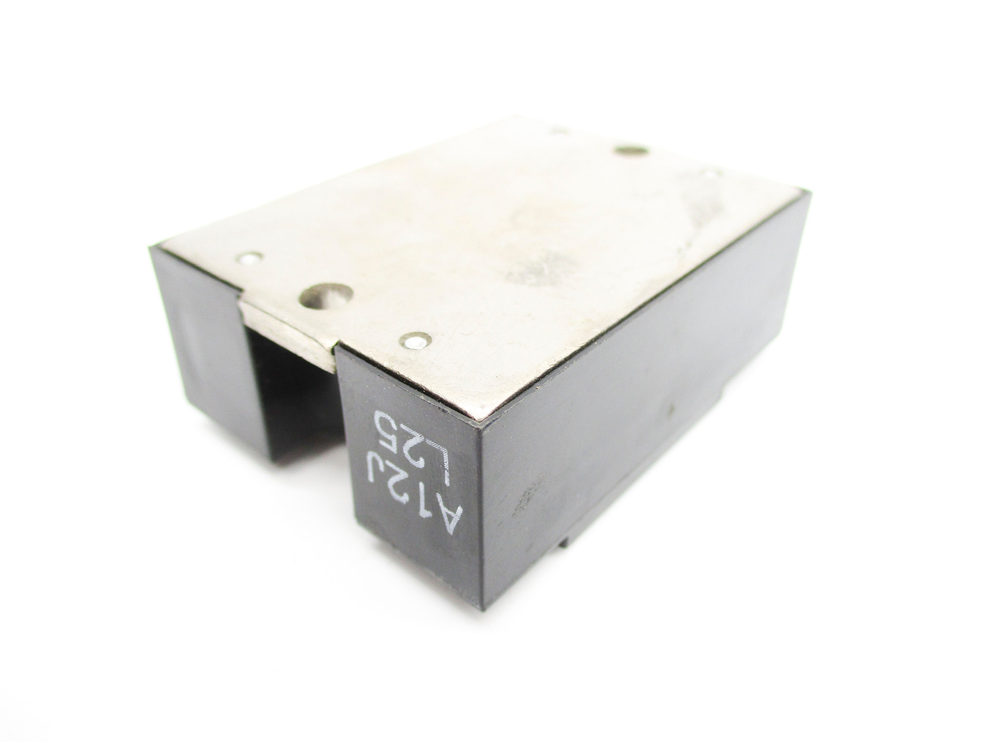 CRYDOM A1202 120V 2.5A NSNP