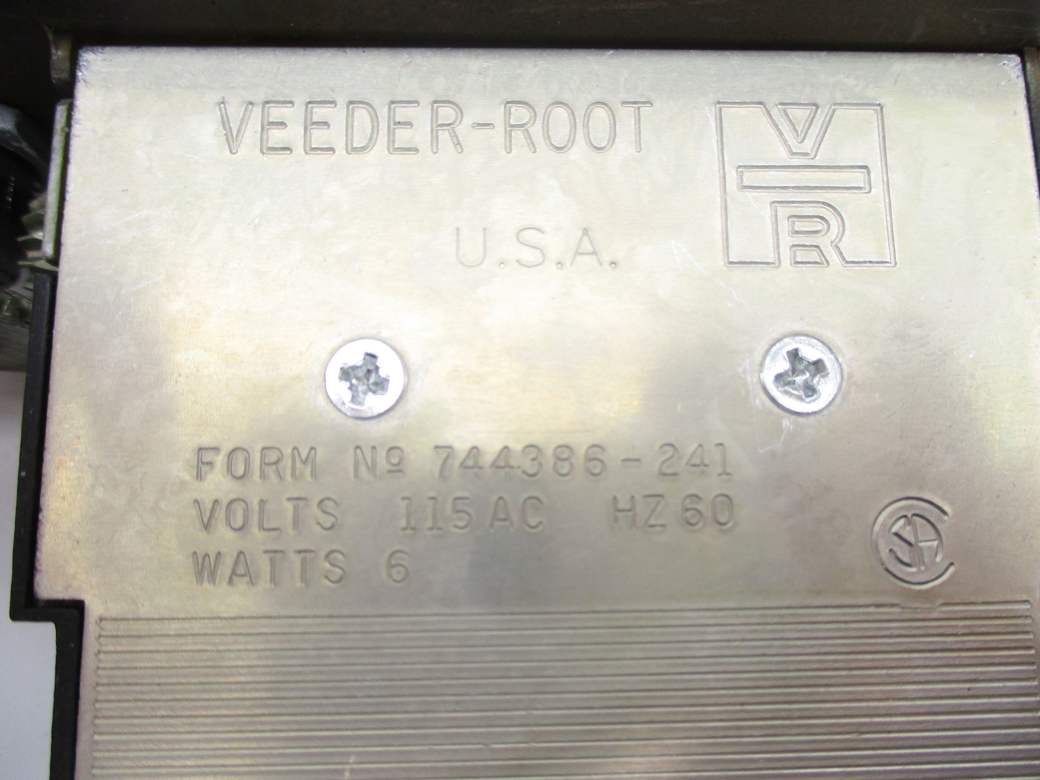 DANAHER CONTROLS 0744386-241 (NO KEY) NSMP